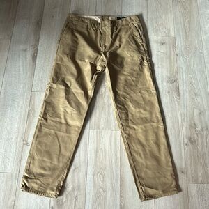 Men’s khaki dress pants for dressy casual look, size 34